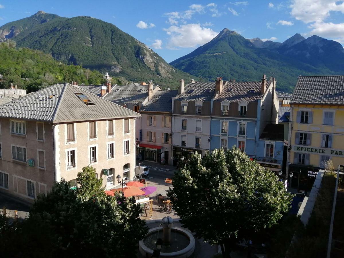Appartement 4 Personnes A 500M Des Telecabines Briançon Esterno foto