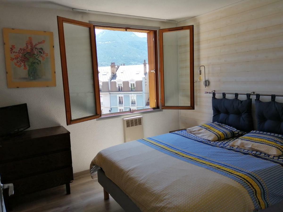 Appartement 4 Personnes A 500M Des Telecabines Briançon Esterno foto